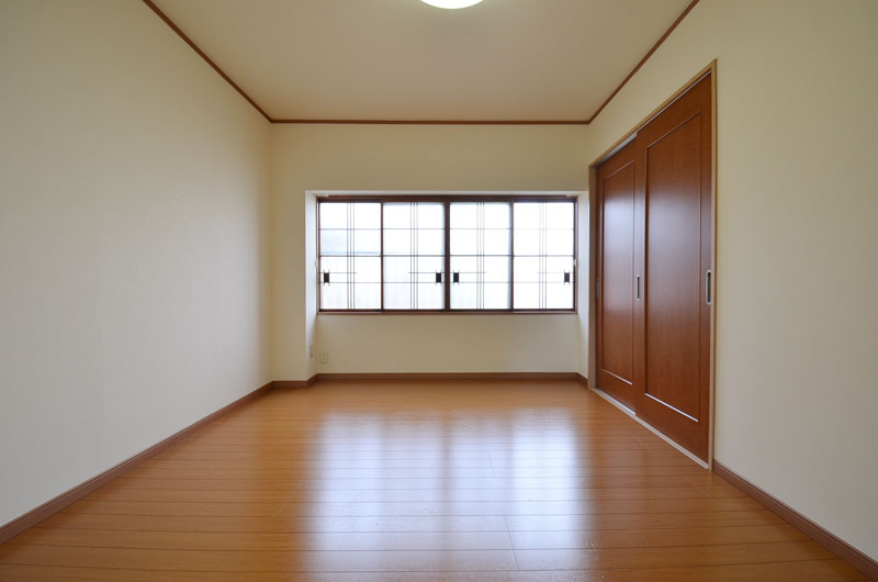 大町1-17
