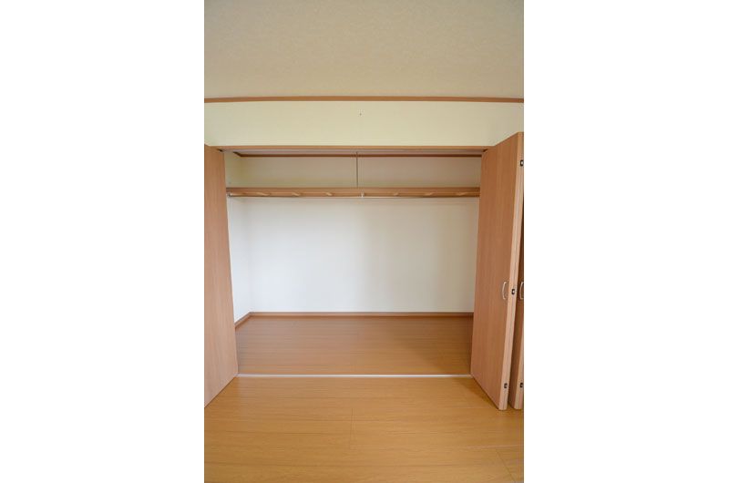 大町1-17