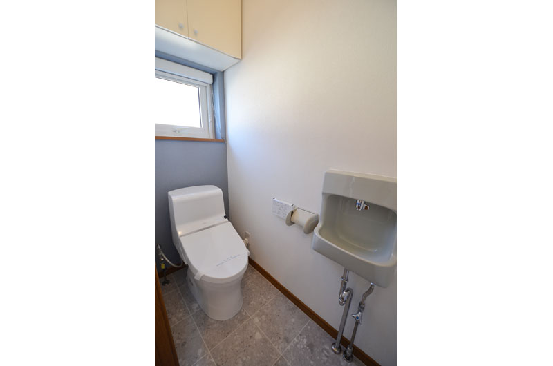 1階トイレ 南8-26